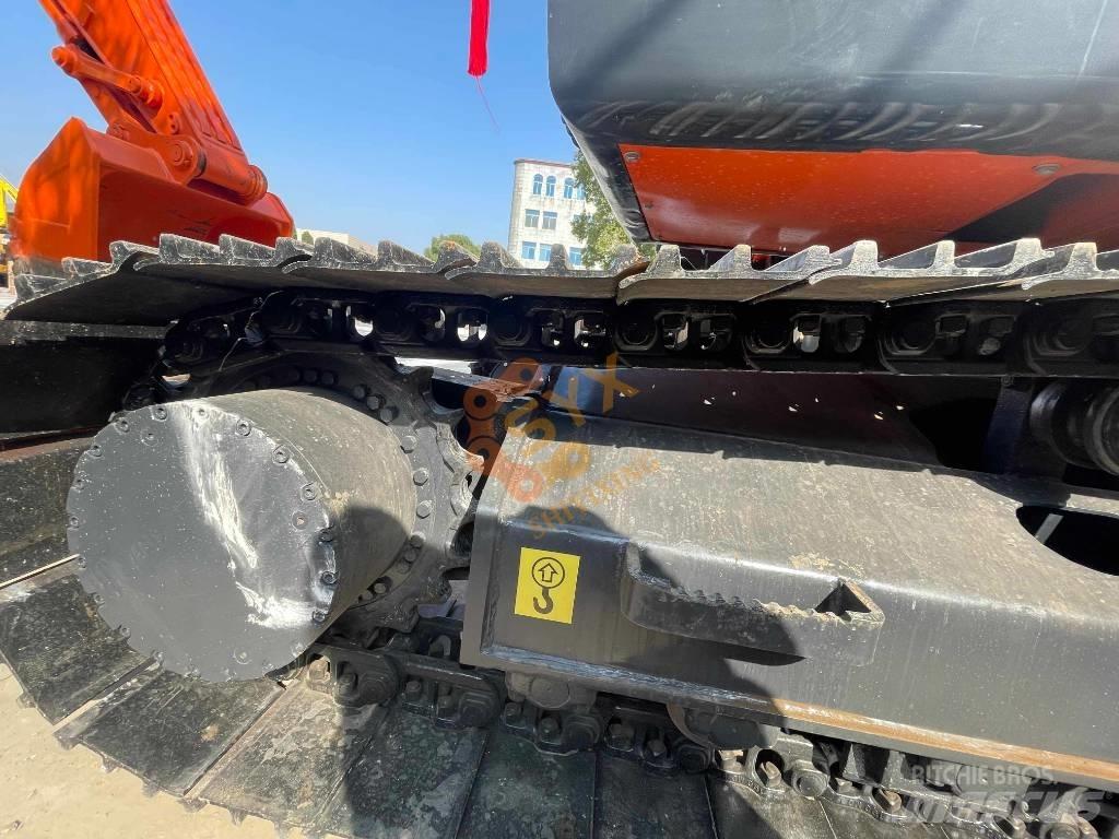 Doosan DX 225 LC Rýpadla s dlouhým dosahem