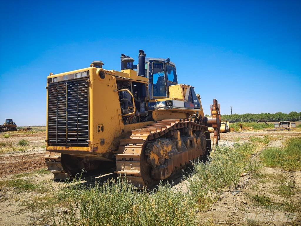 Komatsu D 475 A-1 Pásové dozery