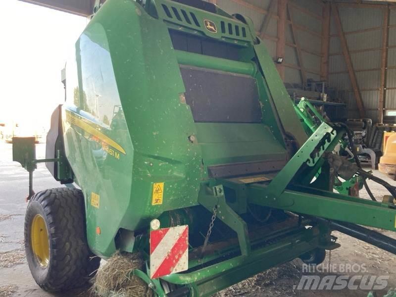 John Deere V 461 M Lis na válcové balíky