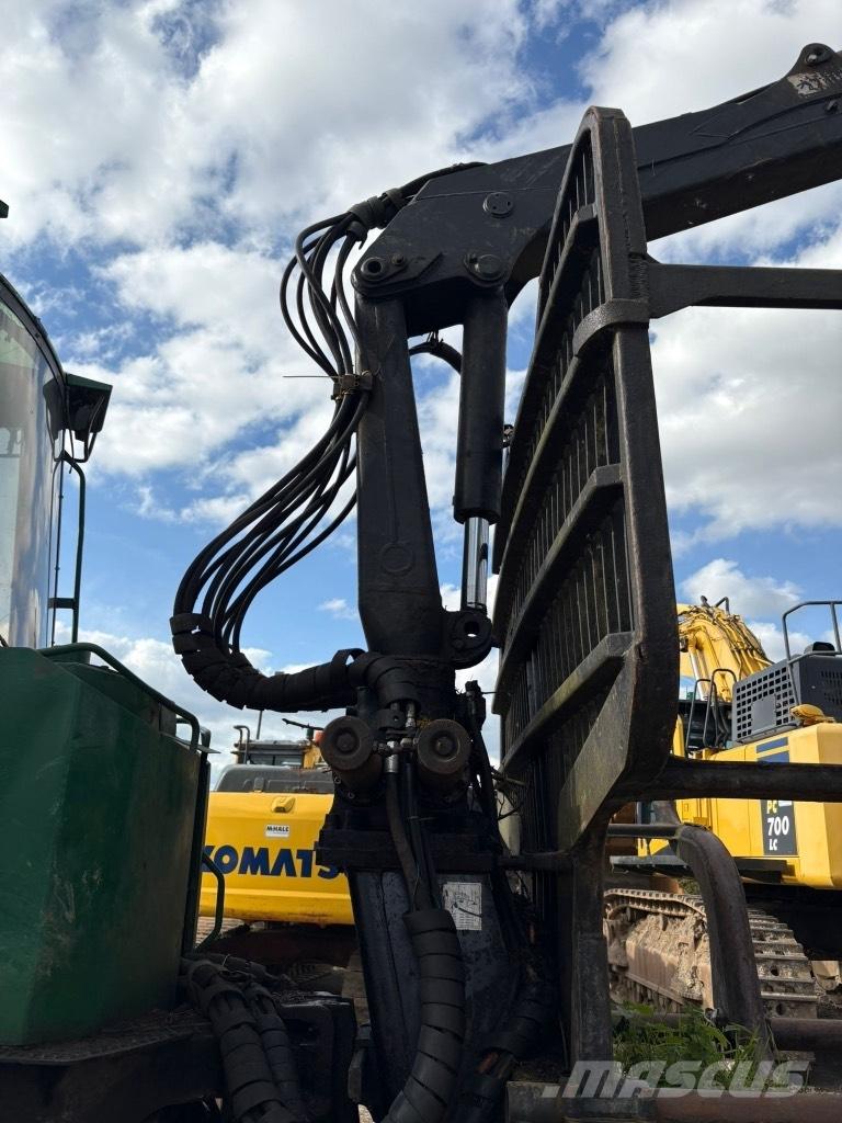 Timberjack 1110C Vyvážecí traktory