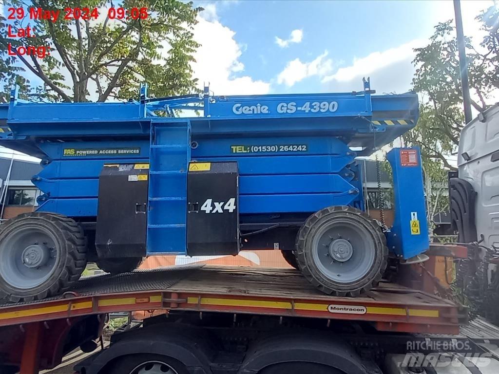 Genie GS 4390 Nůžková zvedací plošina