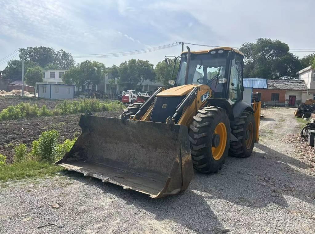 JCB 4 CX Rýpadlo-nakladače