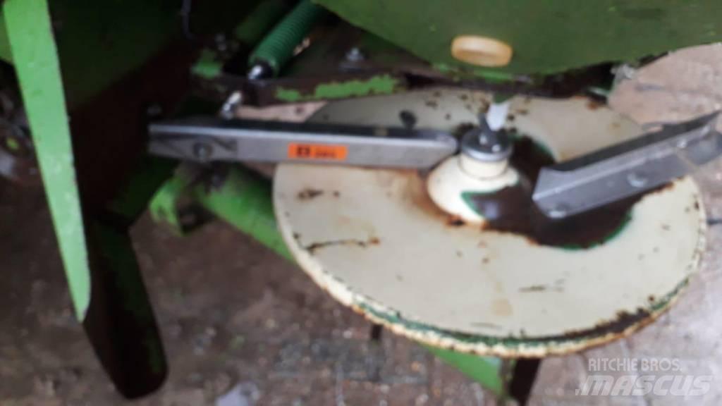 Amazone ZA-U 1001 Rozmetadlo minerálních hnojiv