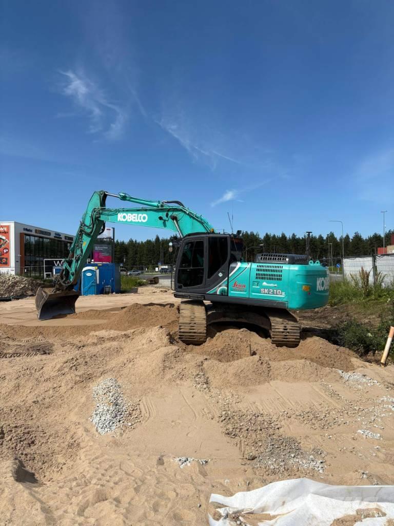 Kobelco SK 210 LC-10 Pásová rýpadla