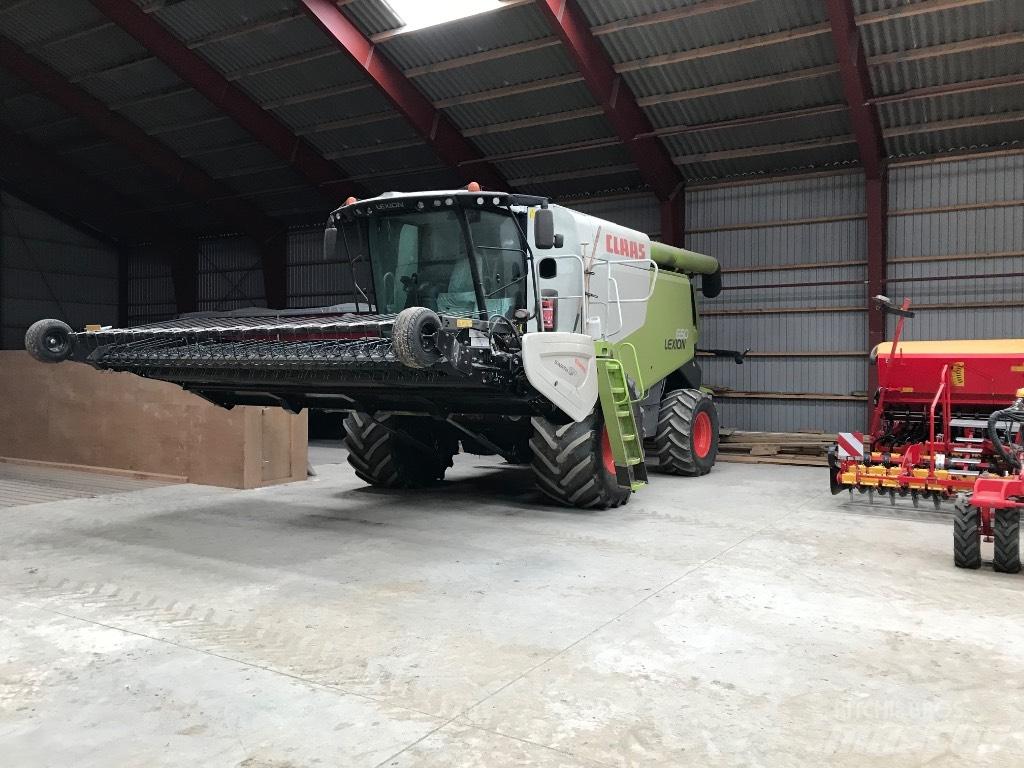 CLAAS Lexion 650 Sklízecí mlátičky