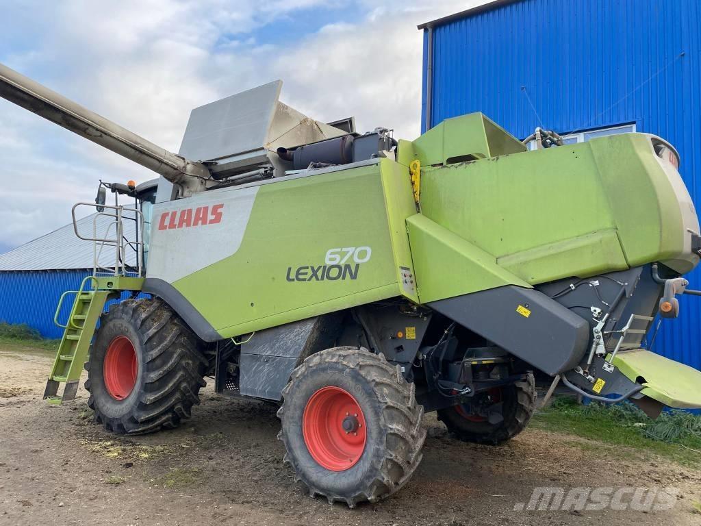CLAAS Lexion 670 Sklízecí mlátičky
