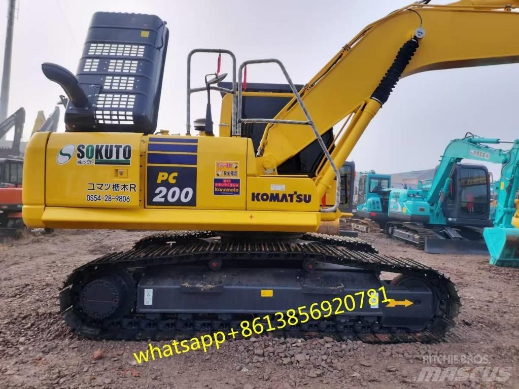 Komatsu PC 200-8 Pásová rýpadla