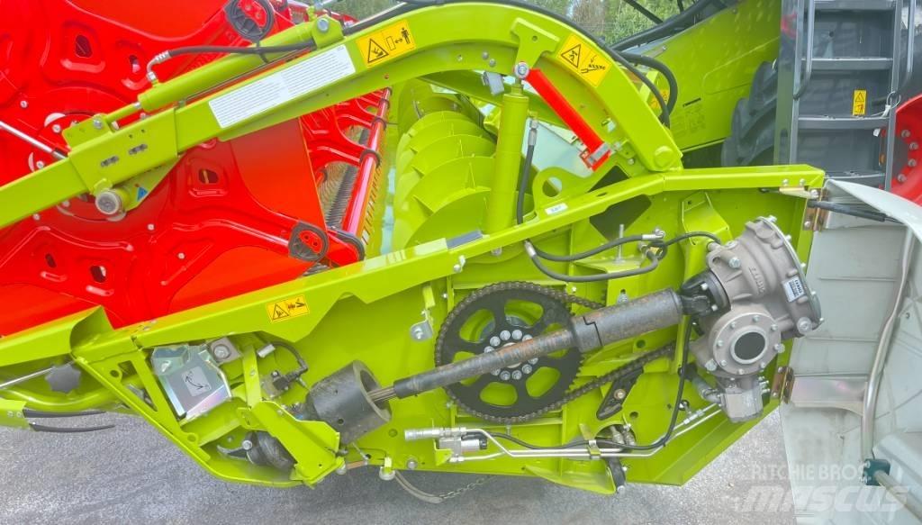 CLAAS VARIO 770 Kombajnové hlavice