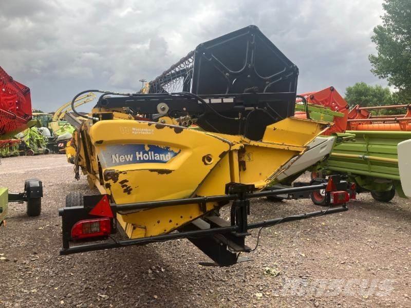 New Holland CR 980 Sklízecí mlátičky