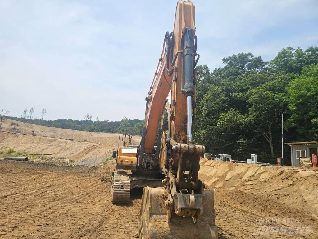 Hyundai Robex 300 LC Pásová rýpadla