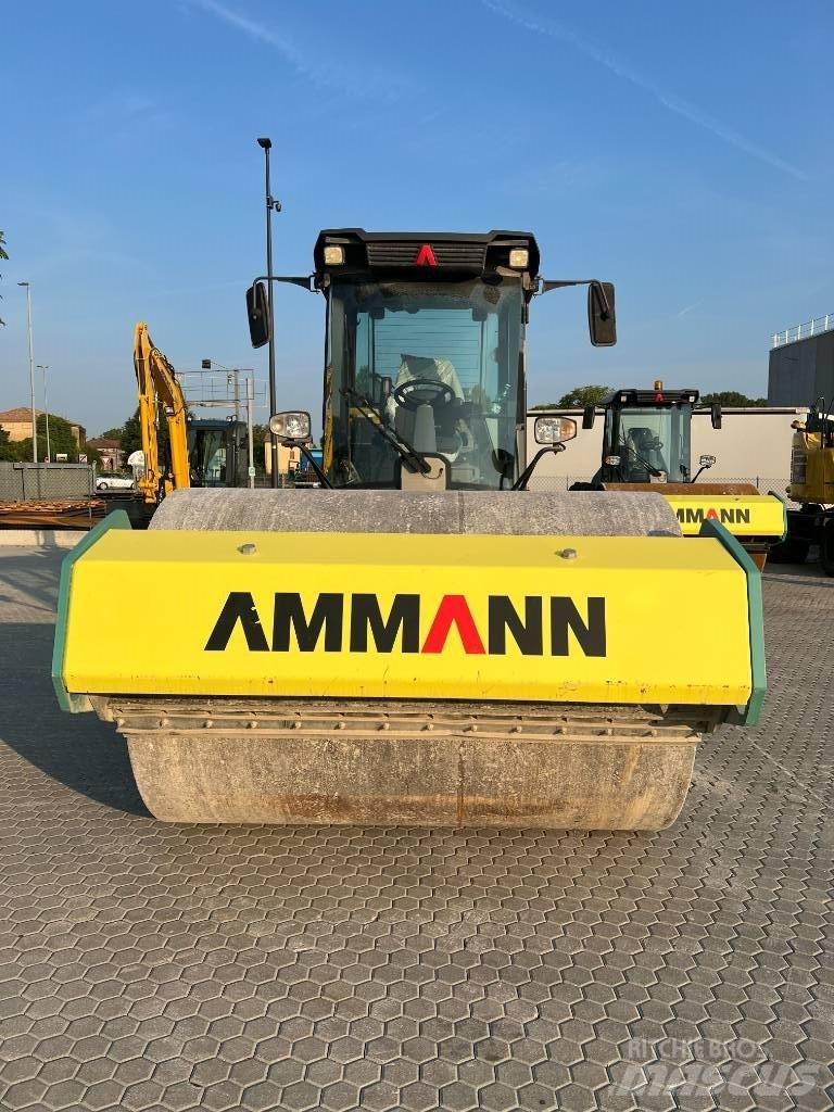 Ammann ARS 130 Pneumatikové válce
