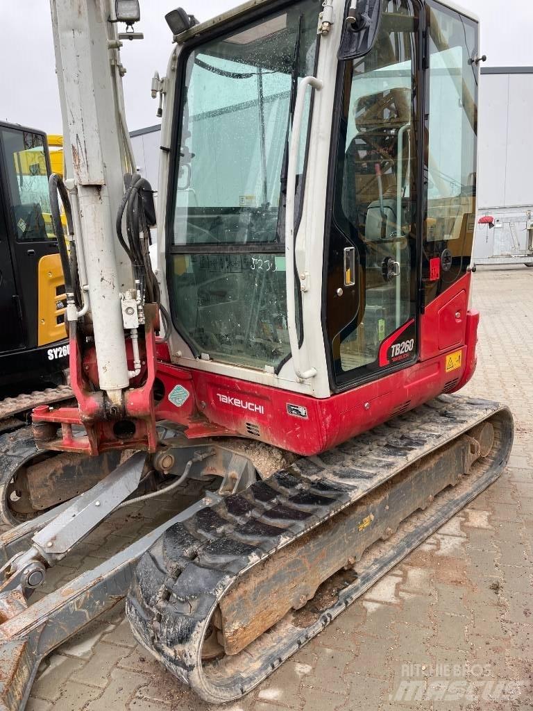 Takeuchi TB 260 Mini rýpadla < 7t