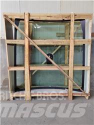 CLAAS Front window Kabiny a interiér