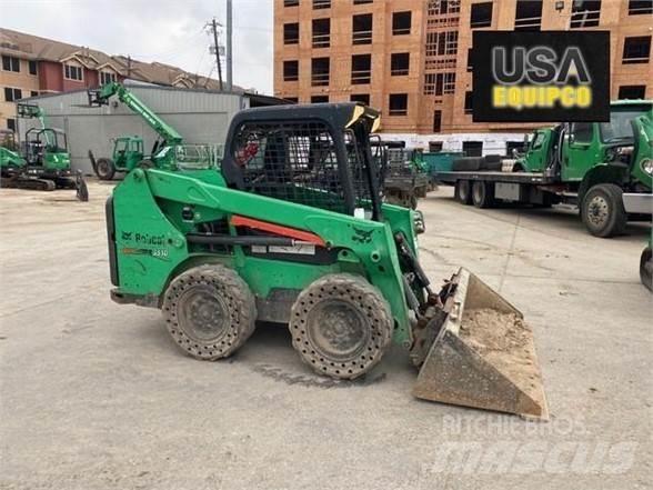 Bobcat S510 Smykem řízené nakladače
