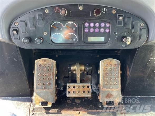 CAT 963C Pásové nakladače