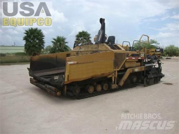 CAT AP-1050B Finišery