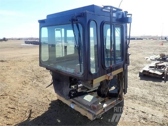 CAT D6R Kabiny a interiér