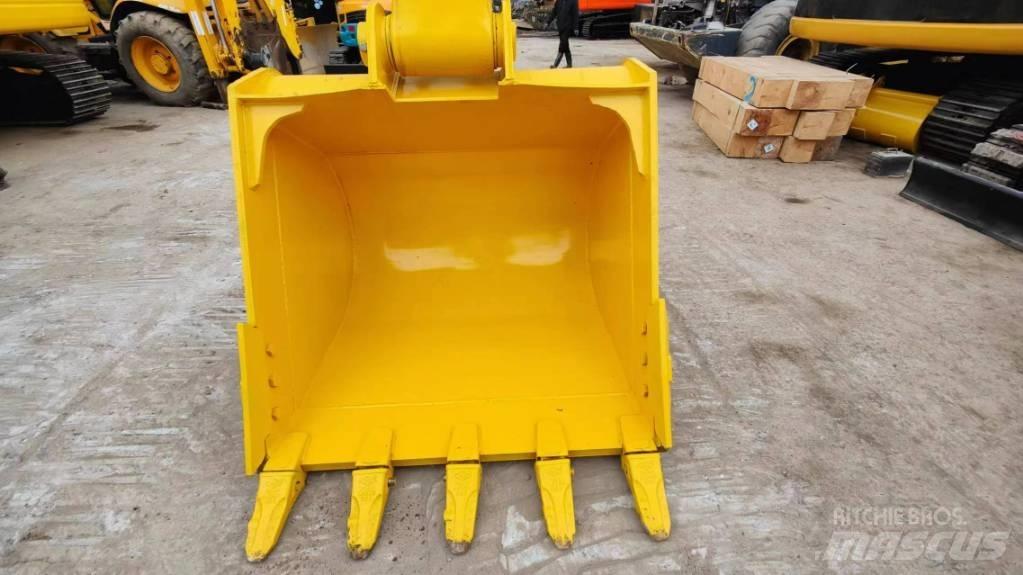 Komatsu PC 350 Pásová rýpadla