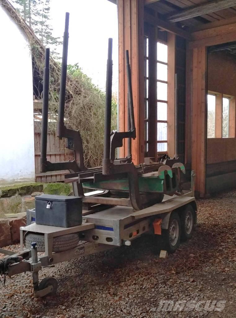 Logset 6F Vyvážecí traktory