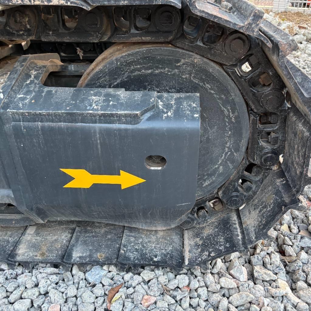 Komatsu PC 450 Pásová rýpadla