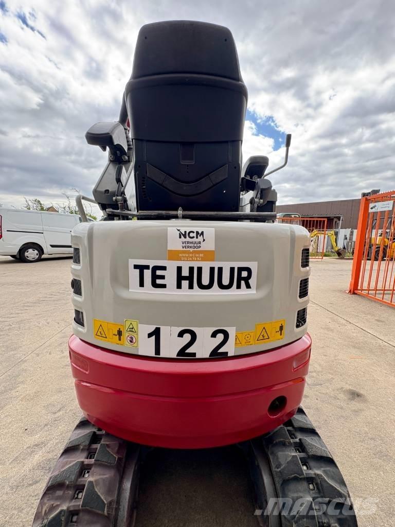 Takeuchi TB 217 R Mini rýpadla < 7t