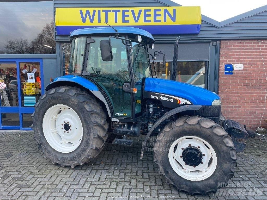 New Holland TD 95 D Traktory
