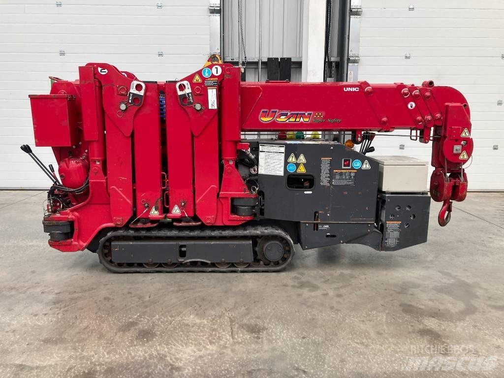 Unic URW-095 Minijeřáby