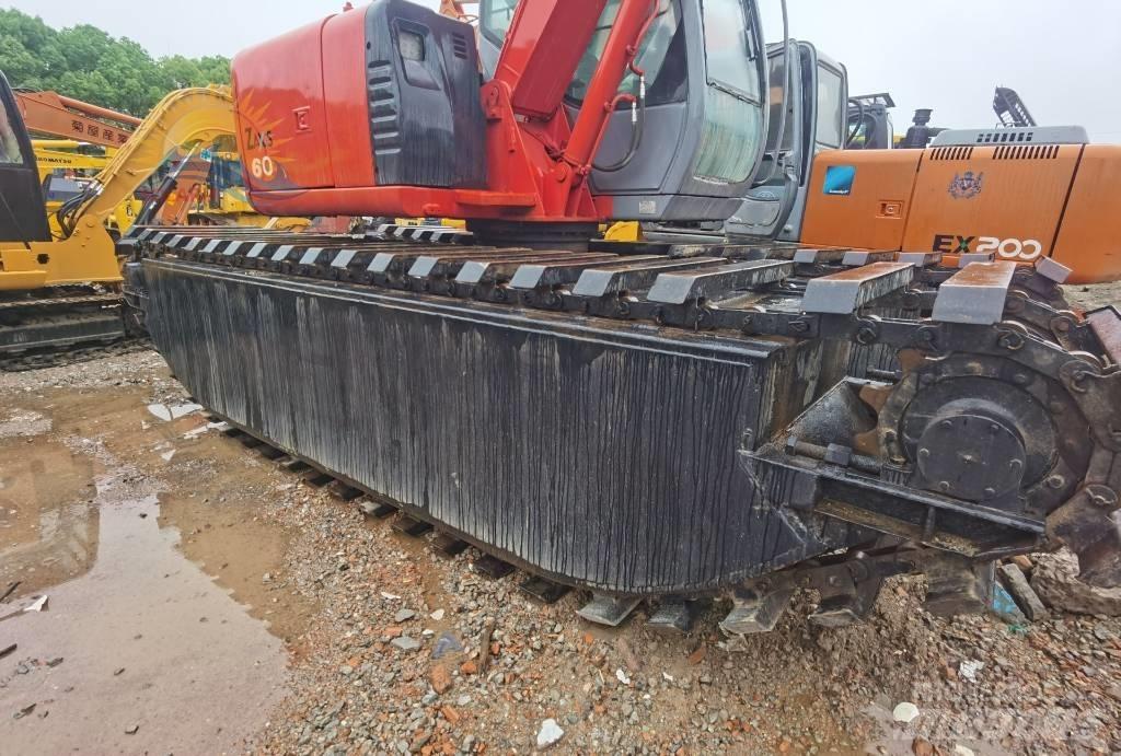 Hitachi ZX 60 Obojživelná rypadla