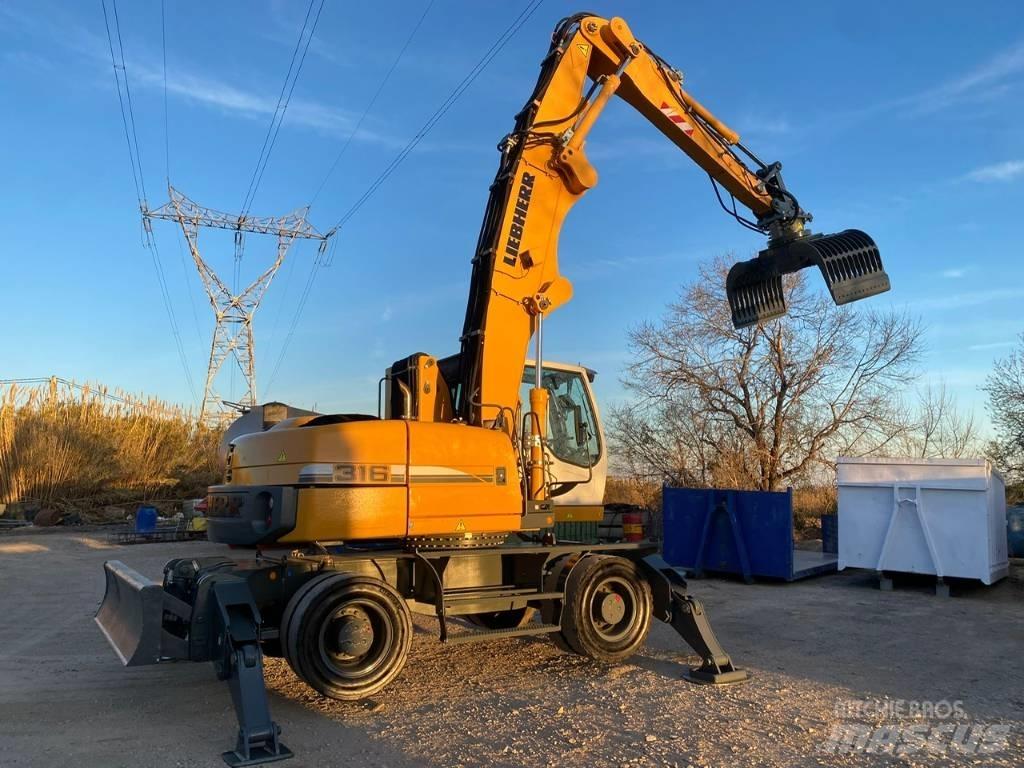 Liebherr A 316 Stroje pro manipulaci s odpadem