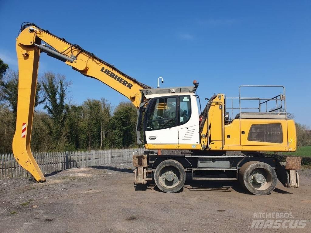 Liebherr LH 30 Stroje pro manipulaci s odpadem