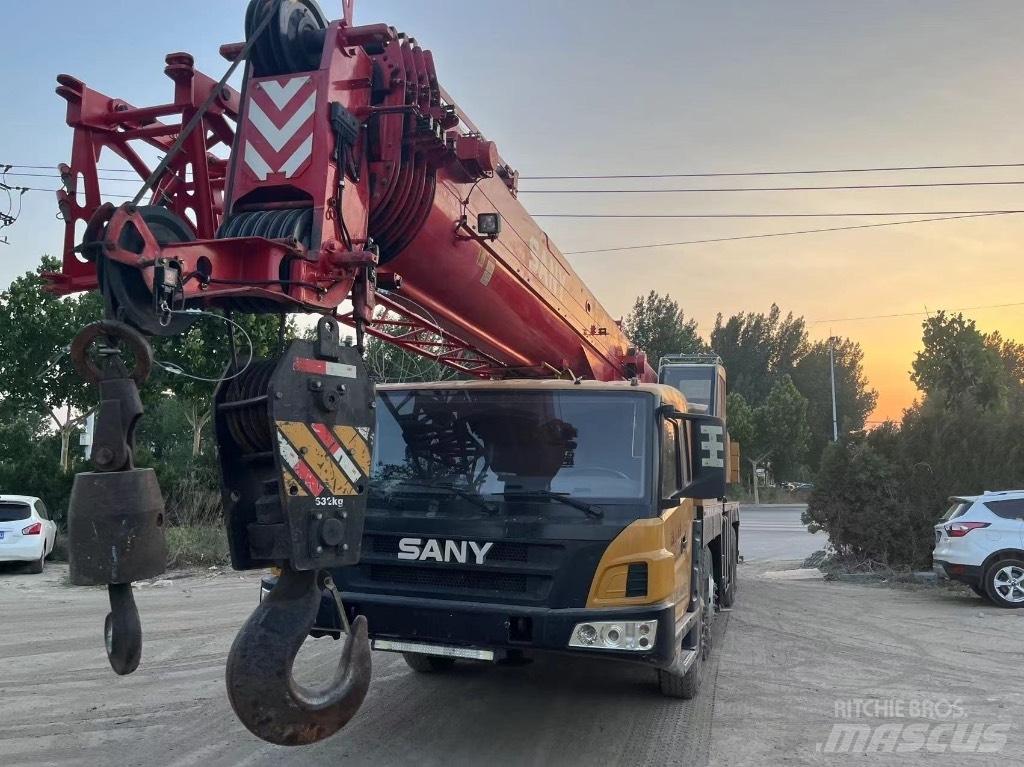 Sany STC550T Univerzální terénní jeřáby