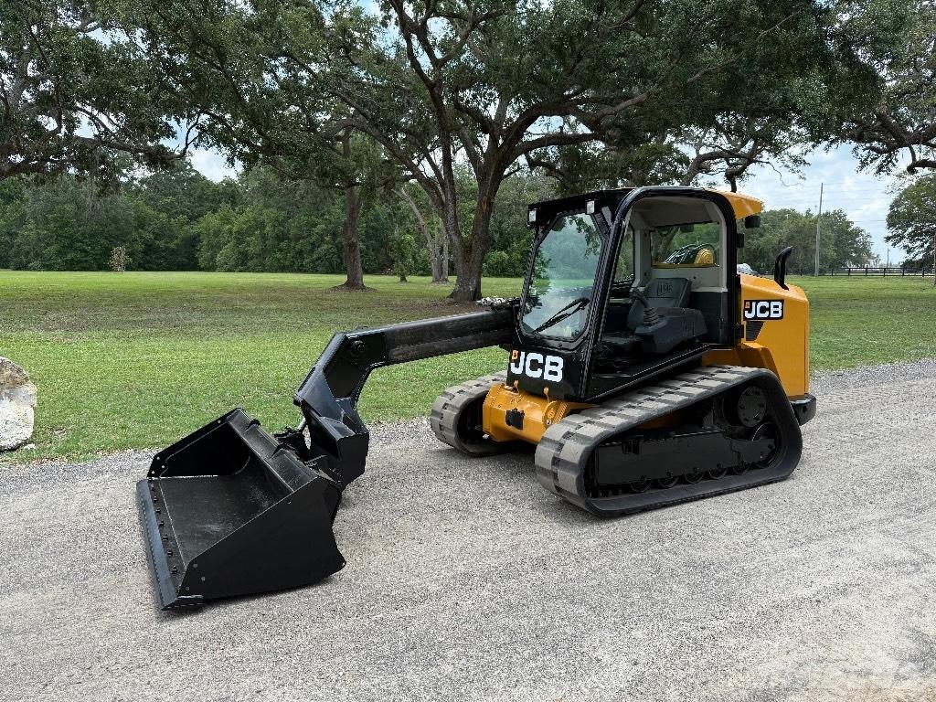 JCB 3 TS-8T Smykem řízené nakladače