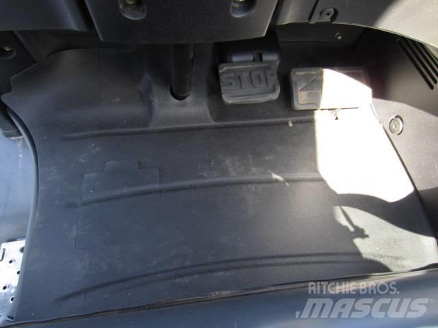 Linde E 30 Akumulátorové vozíky