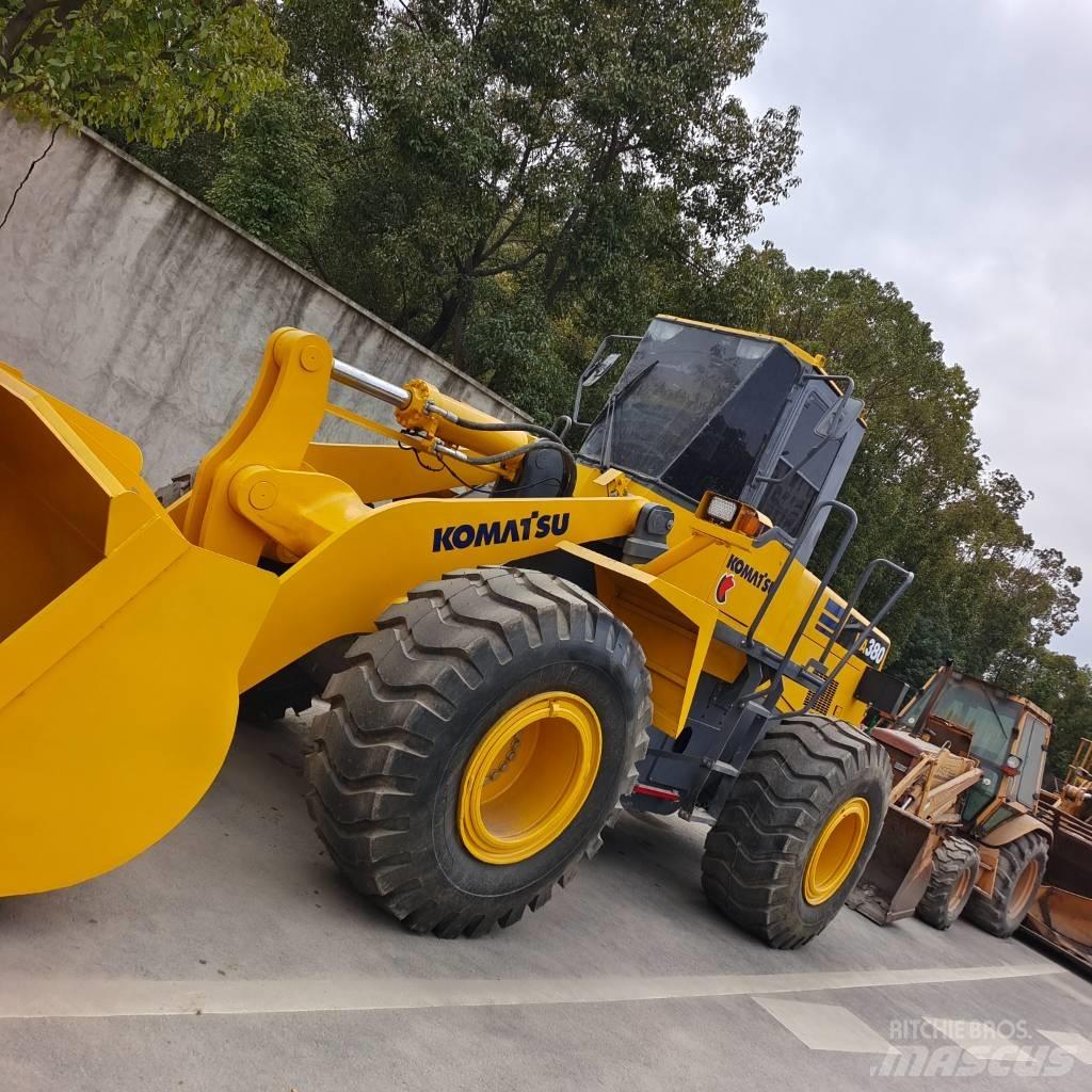 Komatsu WA 380-3 Kolové nakladače