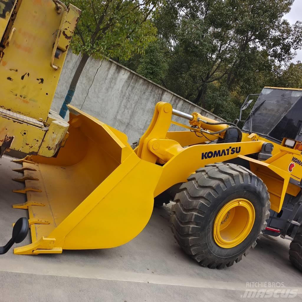 Komatsu WA 380-3 Kolové nakladače
