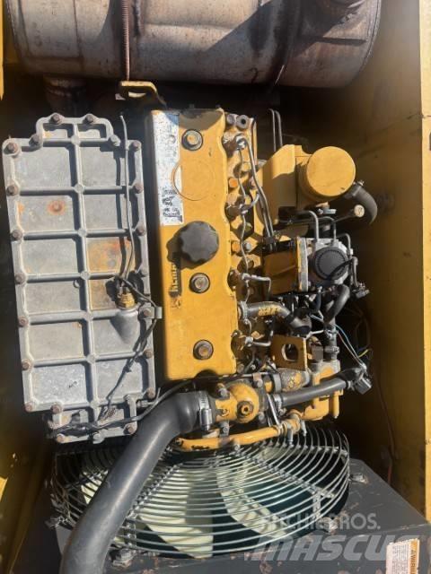 CAT 317 B L Pásová rýpadla