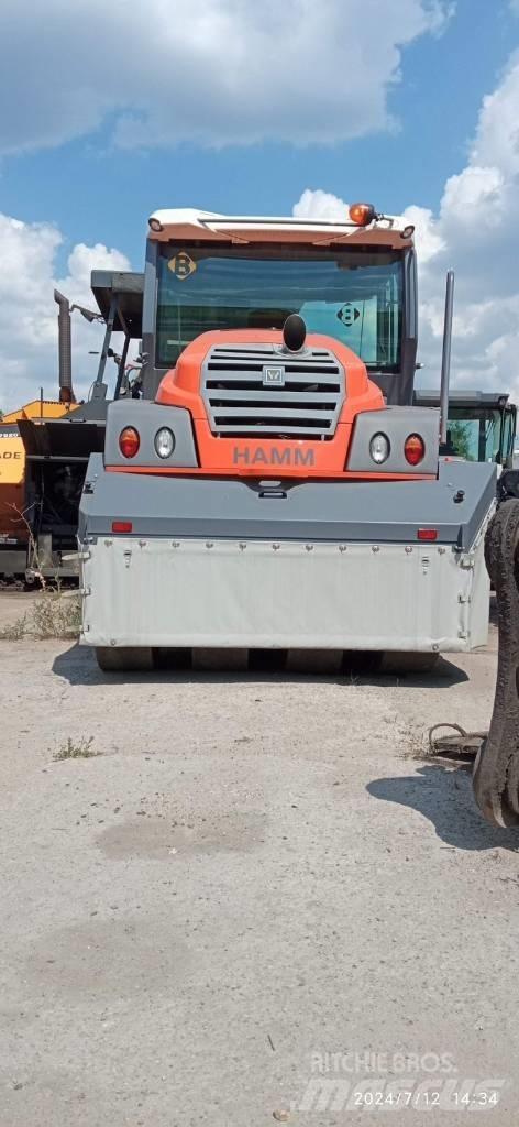 Hamm HP 180 Pneumatikové válce