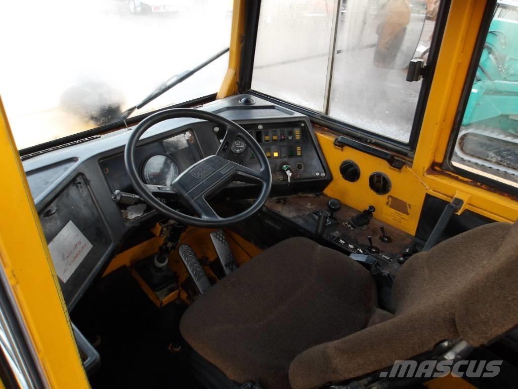 Volvo BM A 20 6+6 Kloubové dempry
