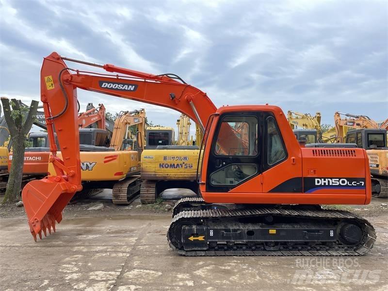 Doosan DH 150 Pásová rýpadla