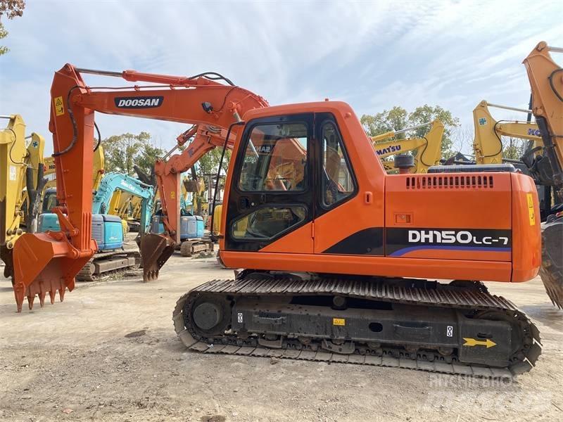 Doosan DH 150 Pásová rýpadla