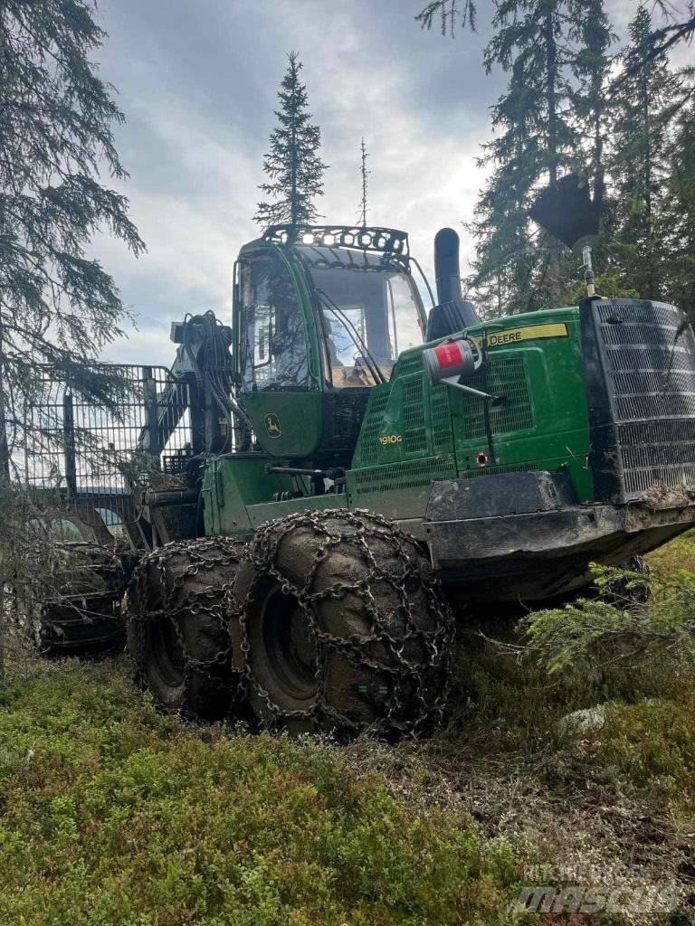 John Deere 1910G Vyvážecí traktory