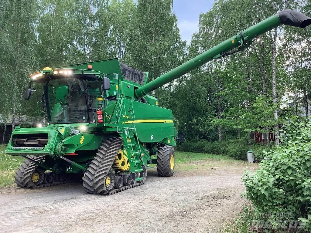 John Deere T 670 Sklízecí mlátičky