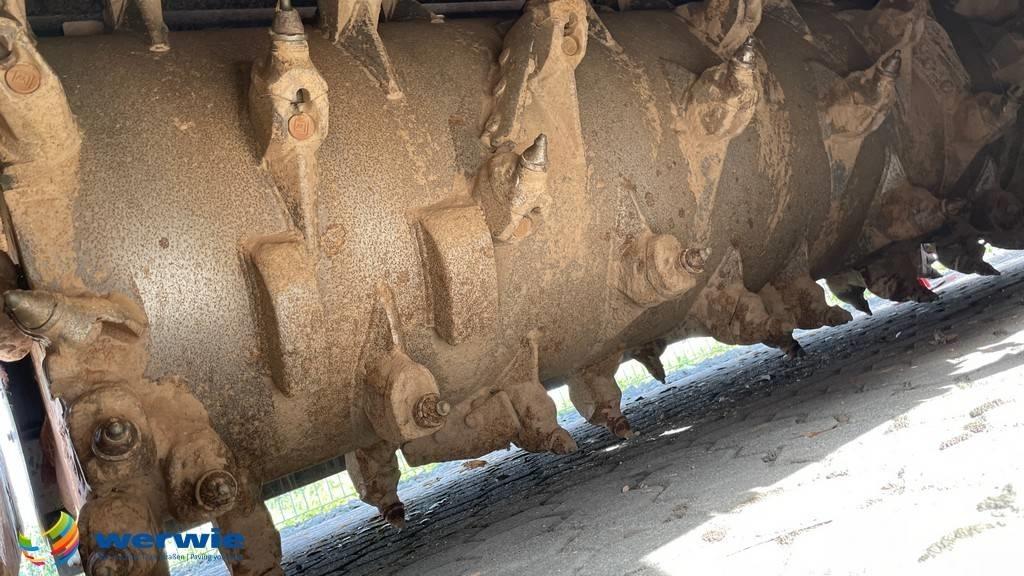 Wirtgen WS 250 Recyklátory asfaltu