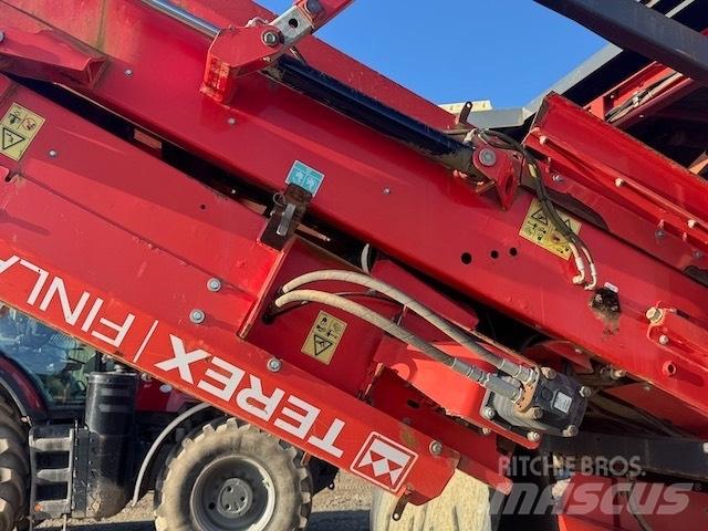 Terex Finlay 883+ Třídiče