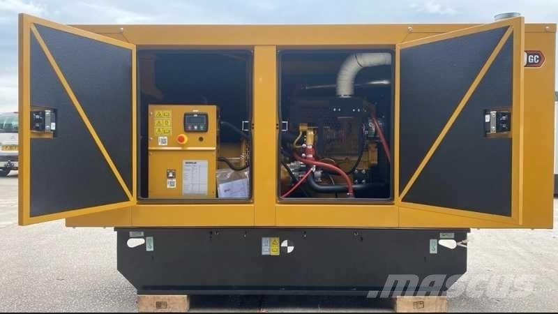 CAT DE110GC Naftové generátory