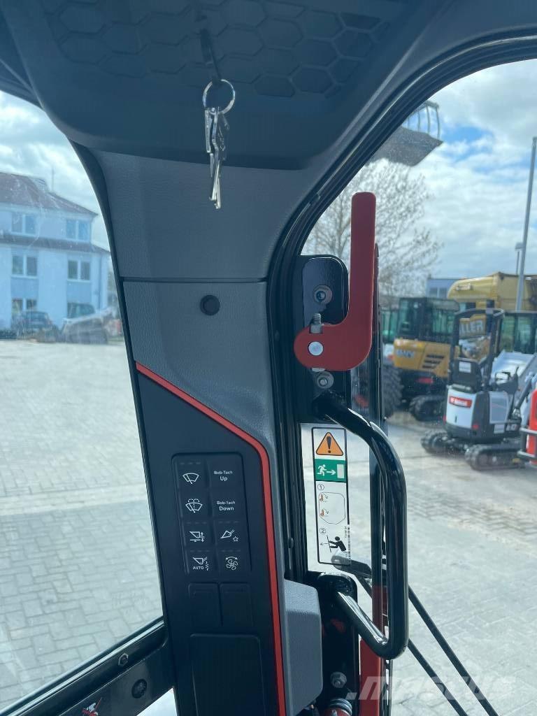 Bobcat T86 Pásové nakladače