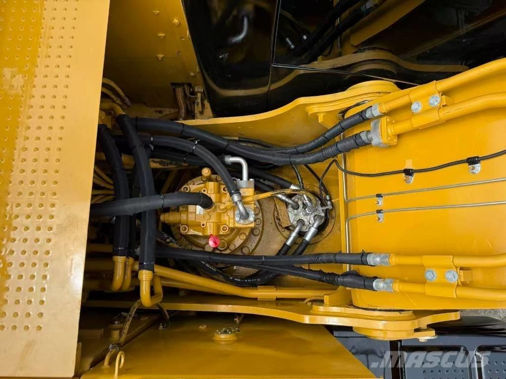 CAT 320 D L Pásová rýpadla