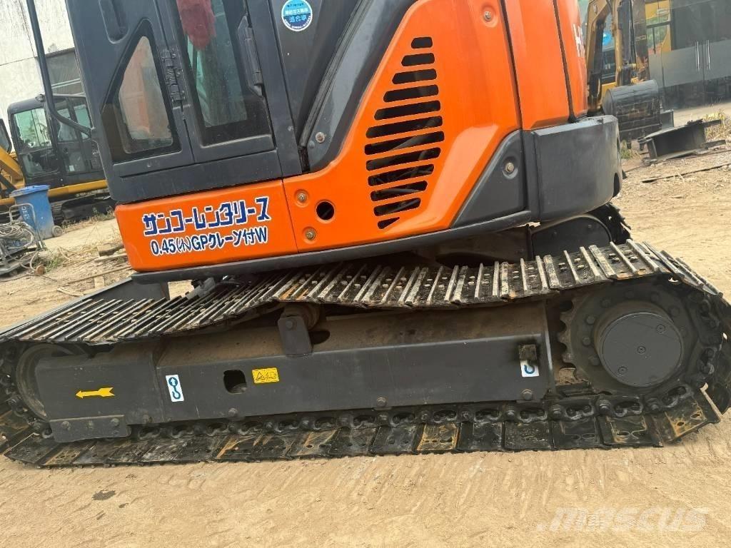 Hitachi ZX 50 U Pásová rýpadla