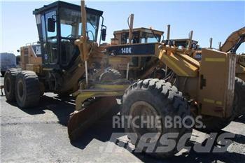 CAT 140K Grejdry