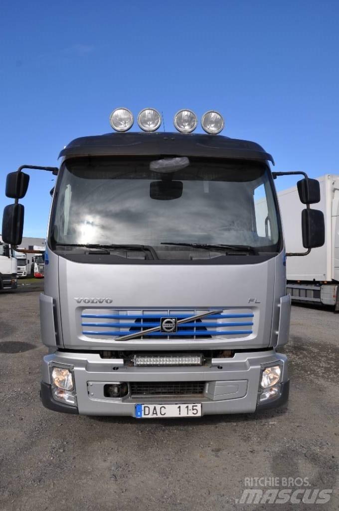 Volvo FL240 4X2 Chladírenské nákladní vozy